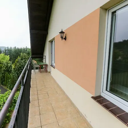 Pansiyon Goscinne Niedzwiedz Nadole (Pomerania)